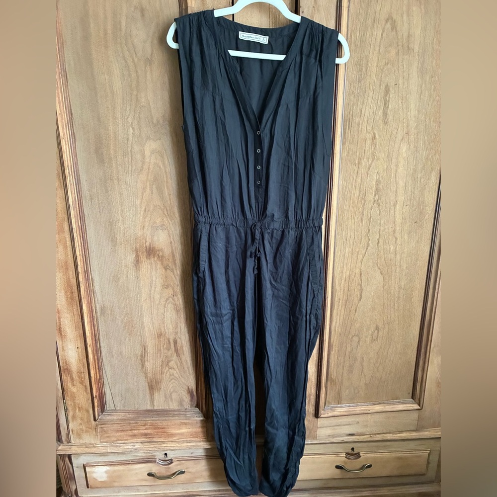 Abercrombie & Fitch Black Sleeveless V-Neck Jumpsuit Drawstring Waist - Picture 2 of 3